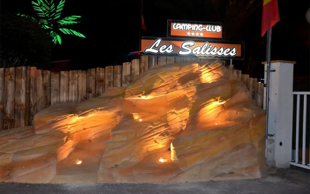 Camping Les Salisses