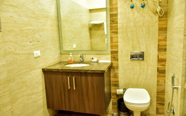 When In Gurgaon - Service Apartments Next to Artemis Hospital