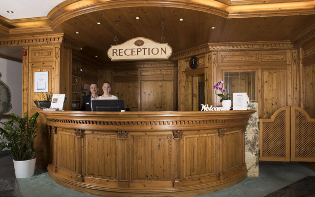 Hotel - Restaurant Kreuzberghof