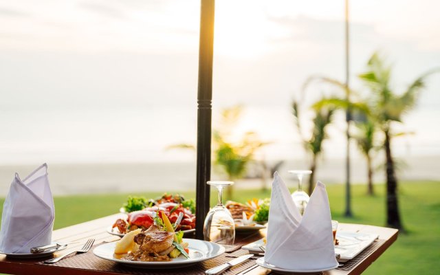 Aureum Palace Hotel & Resort Ngwe Saung