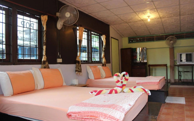 Pop Guesthouse