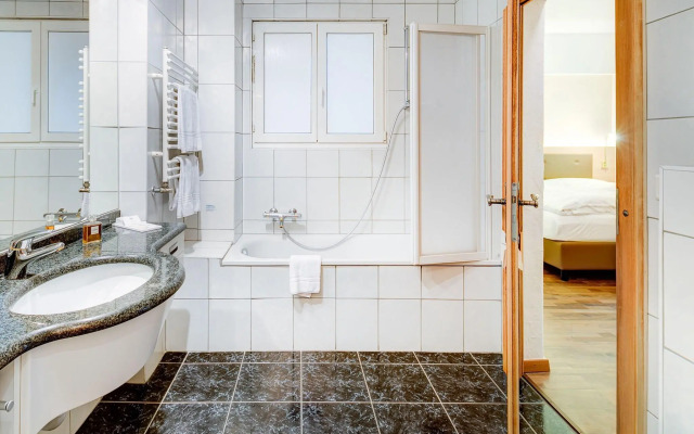 Alpen Resort Hotel & Spa