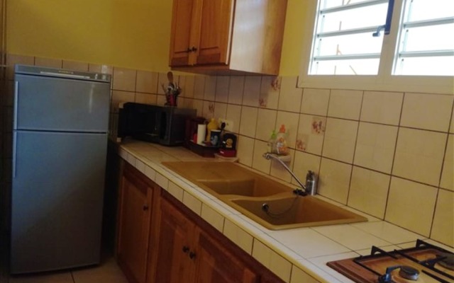 Studio In Saint Denis With Furnished Terrace And Wifi