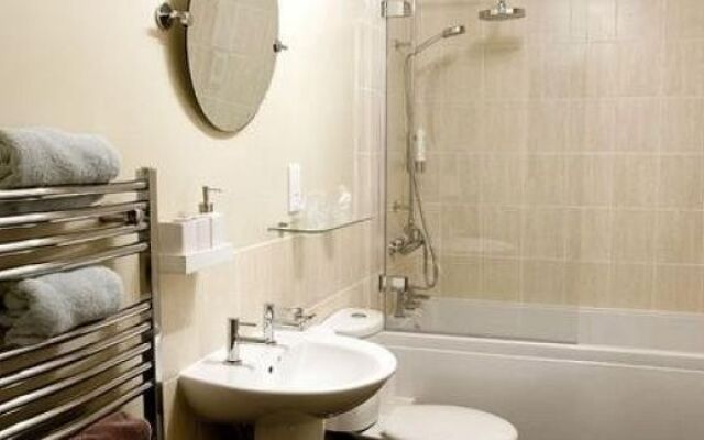 The Hollow Bottom - B&B
