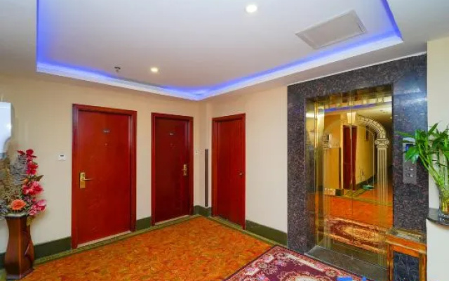 Shanghai Biguan Hotel