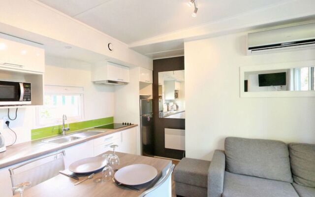 Holiday Home Le Mediterranée - AGL255