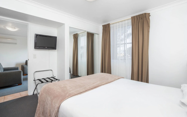 Hillarys Harbour Resort