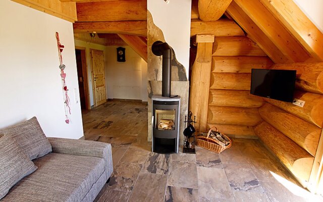 Apartment Ahorn Schluein