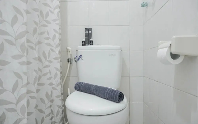 Strategic And Comfy Studio At Signature Park Grande Apartment