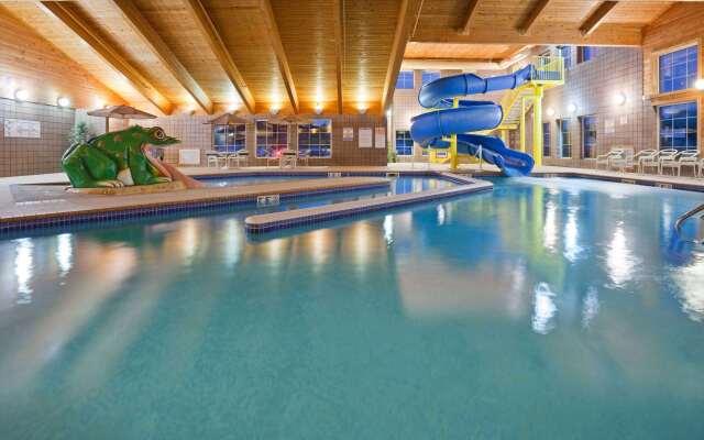 AmericInn by Wyndham Wetmore Munising