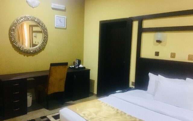 Blue Moon Beach Hotel & Resort
