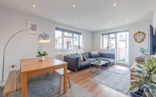 Modern 2 Bedroom Flat in Hoxton