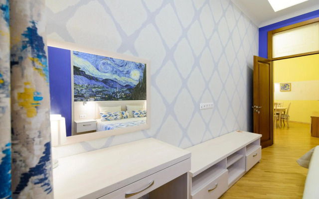 VIP апартаменти Ван Гог на площі Ринок