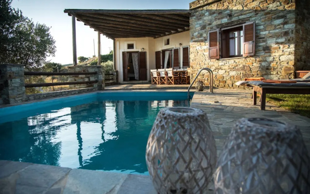 Villa House in Andros