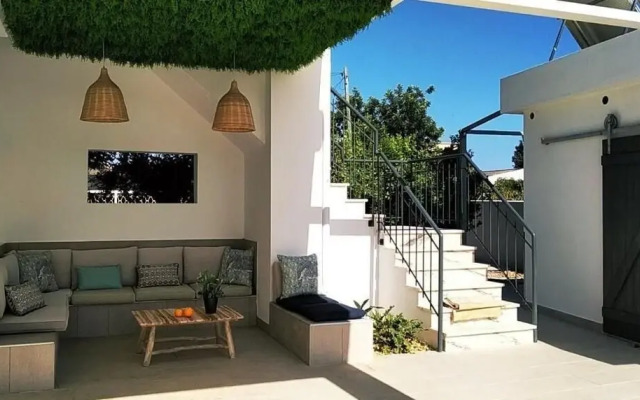 Vila Milreu Guest House
