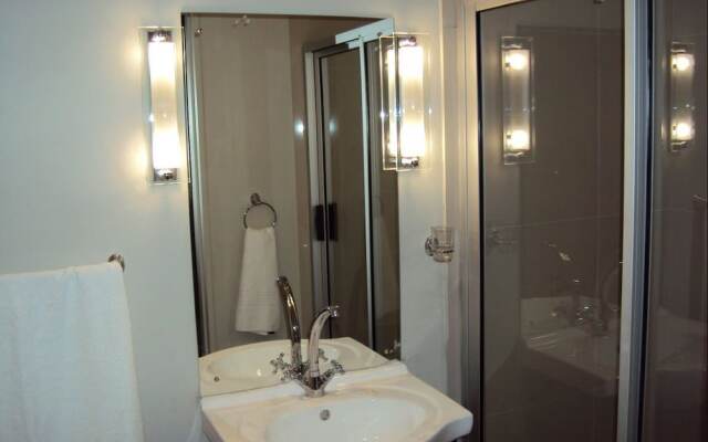 Houghton Guest House