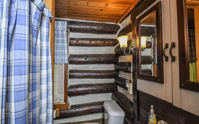 Tucked Inn 4 Bedroom House