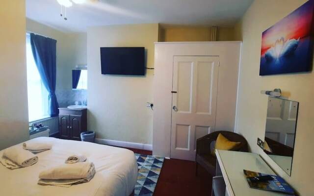 Penn House Hotel