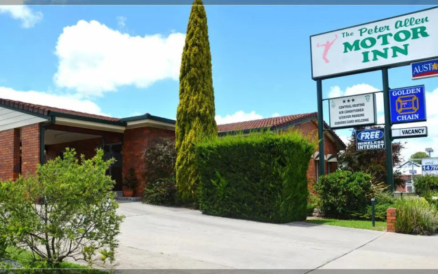 Peter Allen Motor Inn