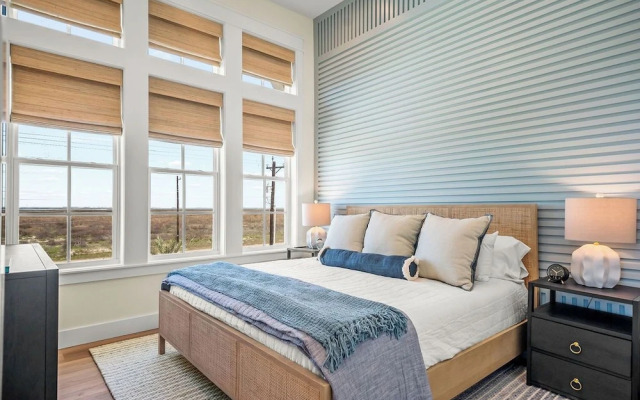 Blue Water Villa 304 SUN