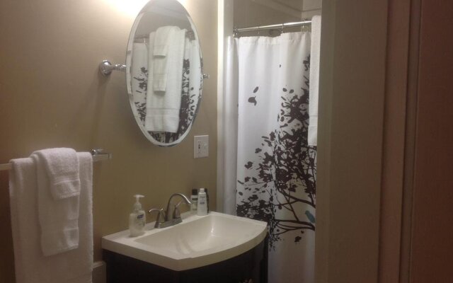 Mountain Meadows Inn