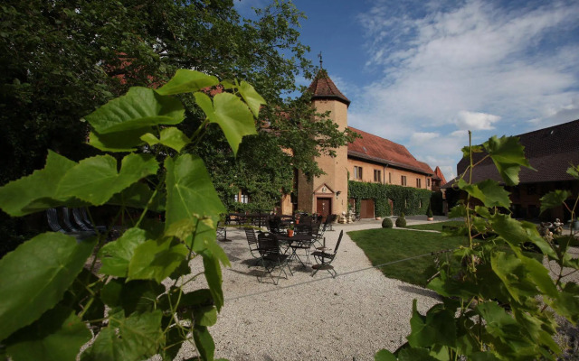 Wörners Schloss Weingut & Wellness Hotel