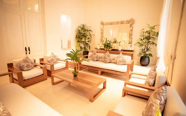 Casa Colonial Beach & Spa