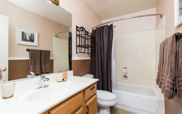 Chandler Oasis - 4 Bedroom by Casago