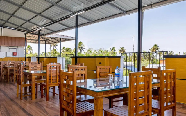 Thejas Houseboat Premium Three