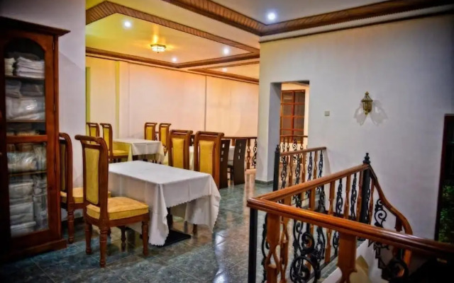 Siluni's Villa