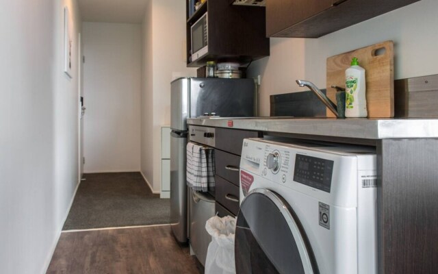 Comfortable 2 Bedroom Apartment With Stunning Views