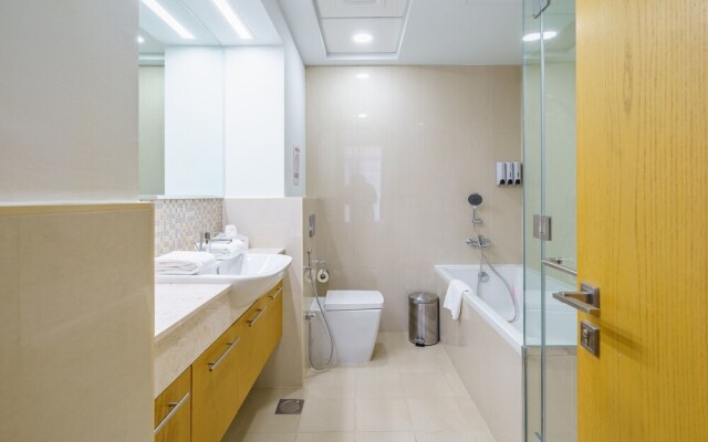 Downtown Charming Condo Close to Dubai Mall