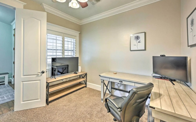 Bellemont Family Home w/ Hot Tub & Playground Set