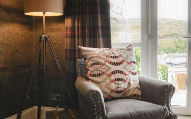 Kirklea Island Suites