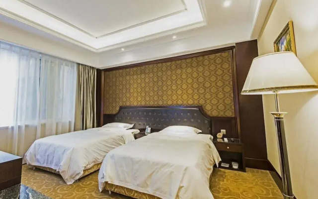 Aston Boutique Hotel