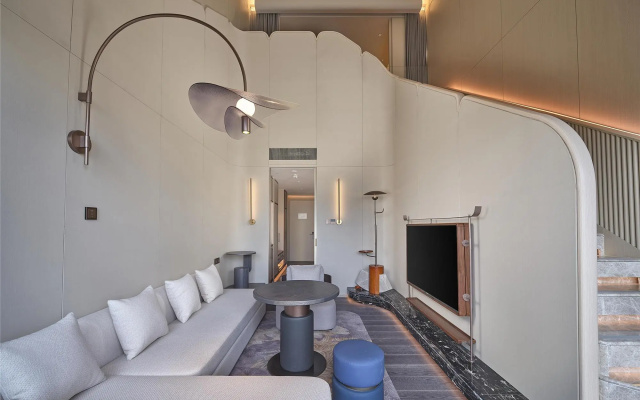 The Reserve Hotel Luoyang, Curio Collection By Hilton