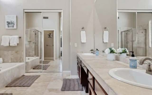 Amazing Home in Great Location W/backyard Oasis!