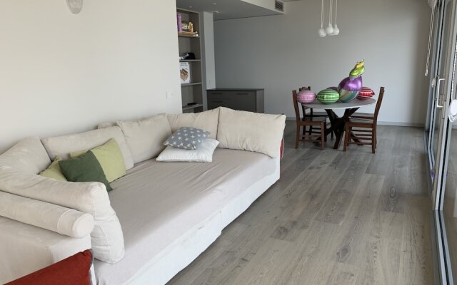 Magnolias Garda - Near Mokai Beach