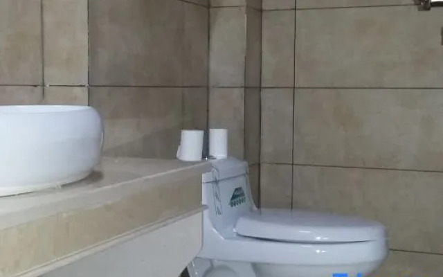 Cangnan Hongcheng Business Hotel