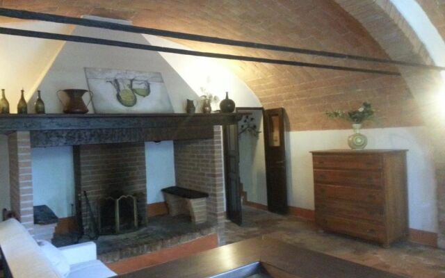 Agriturismo Il Pornelleto - Villa Alari