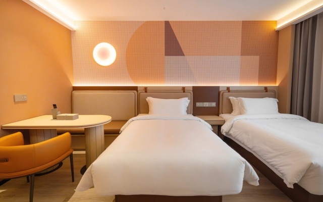 Leston Hotel