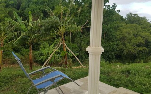 House With One Bedroom In Port Louis With Enclosed Garden And Wifi 6 Km From The Beach