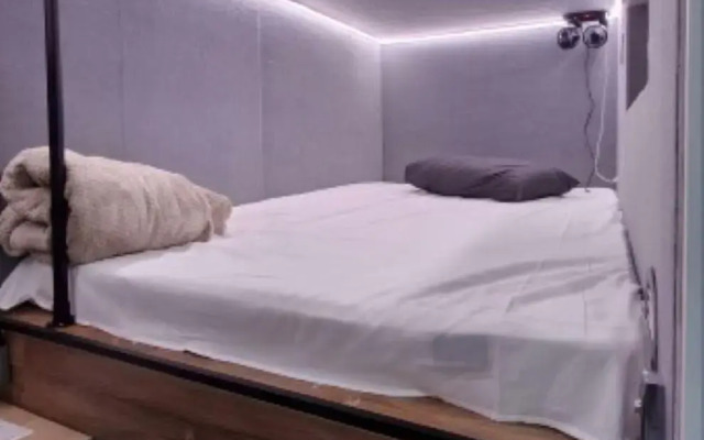 RecoRoom Capsule Hotel (RecoRum) Kaliningrad