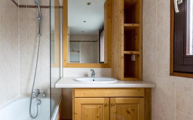 Appartement Val-d'Isère, 2 pièces, 6 personnes - FR-1-519-11