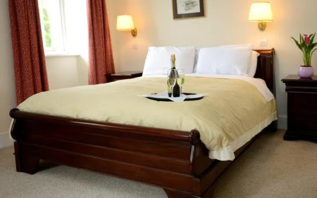 Ashbrook Arms Townhouse and Restaurant