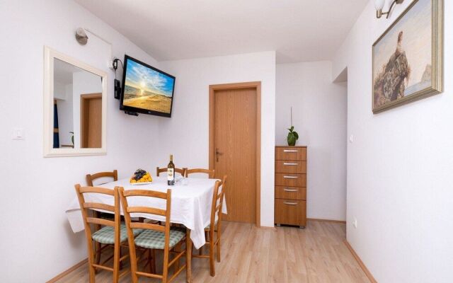 Apartment Lo-mar