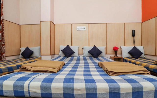 Hotel Garden City