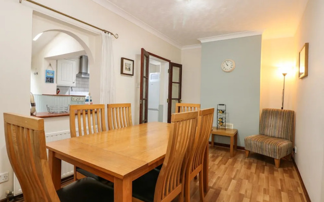 5 Melinda Cottages