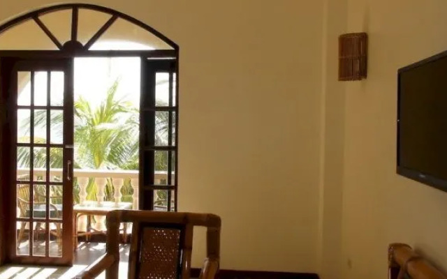 Squares Beachfront Apartments