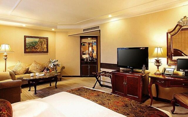 Henan Plaza Hotel - Beijing